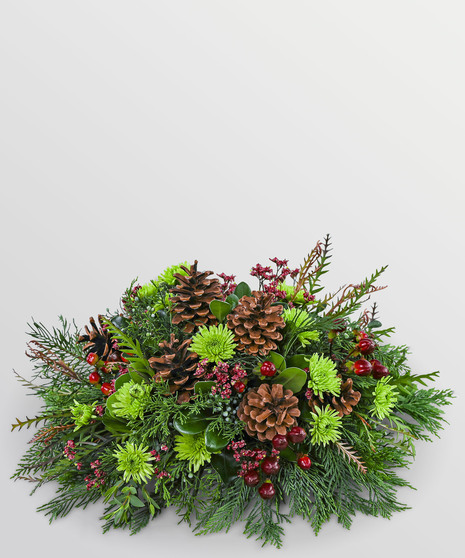 Trimmed in Tradition Centerpiece